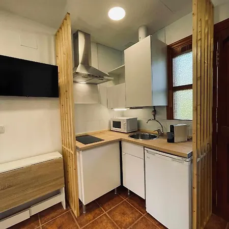 Familiar Cercano A Playa De Rodiles 7 *