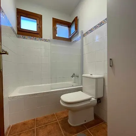 Apartment Familiar Cercano A Playa De Rodiles 7